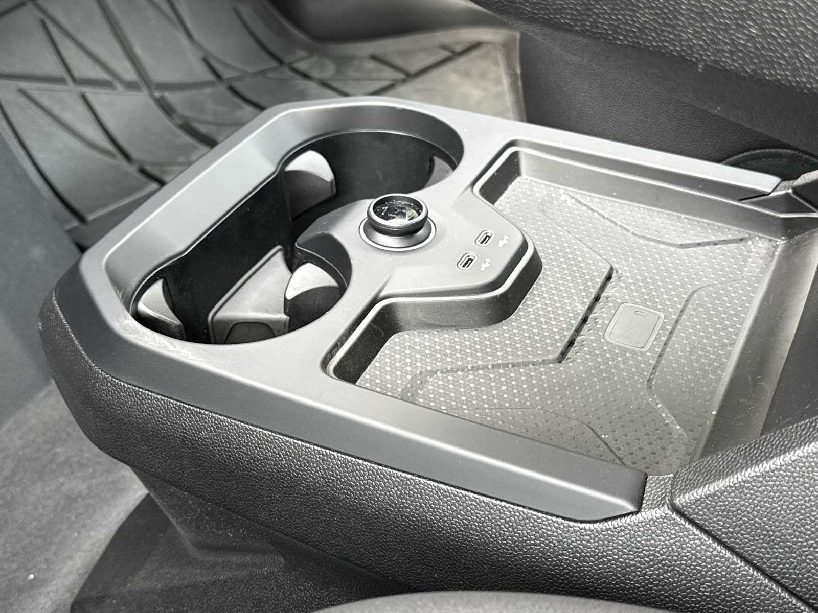 Thumbnail: 2026 BMW iX - 33