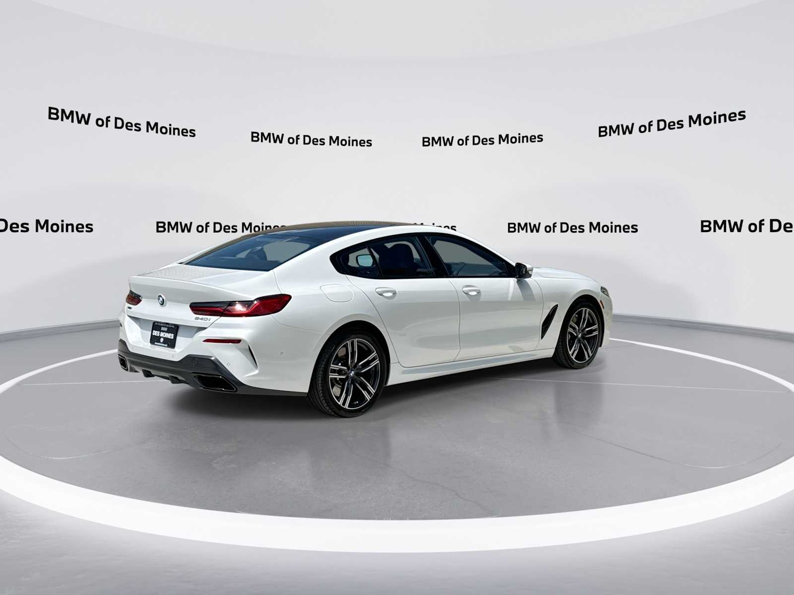 Thumbnail: 2026 BMW 8 Series - 7