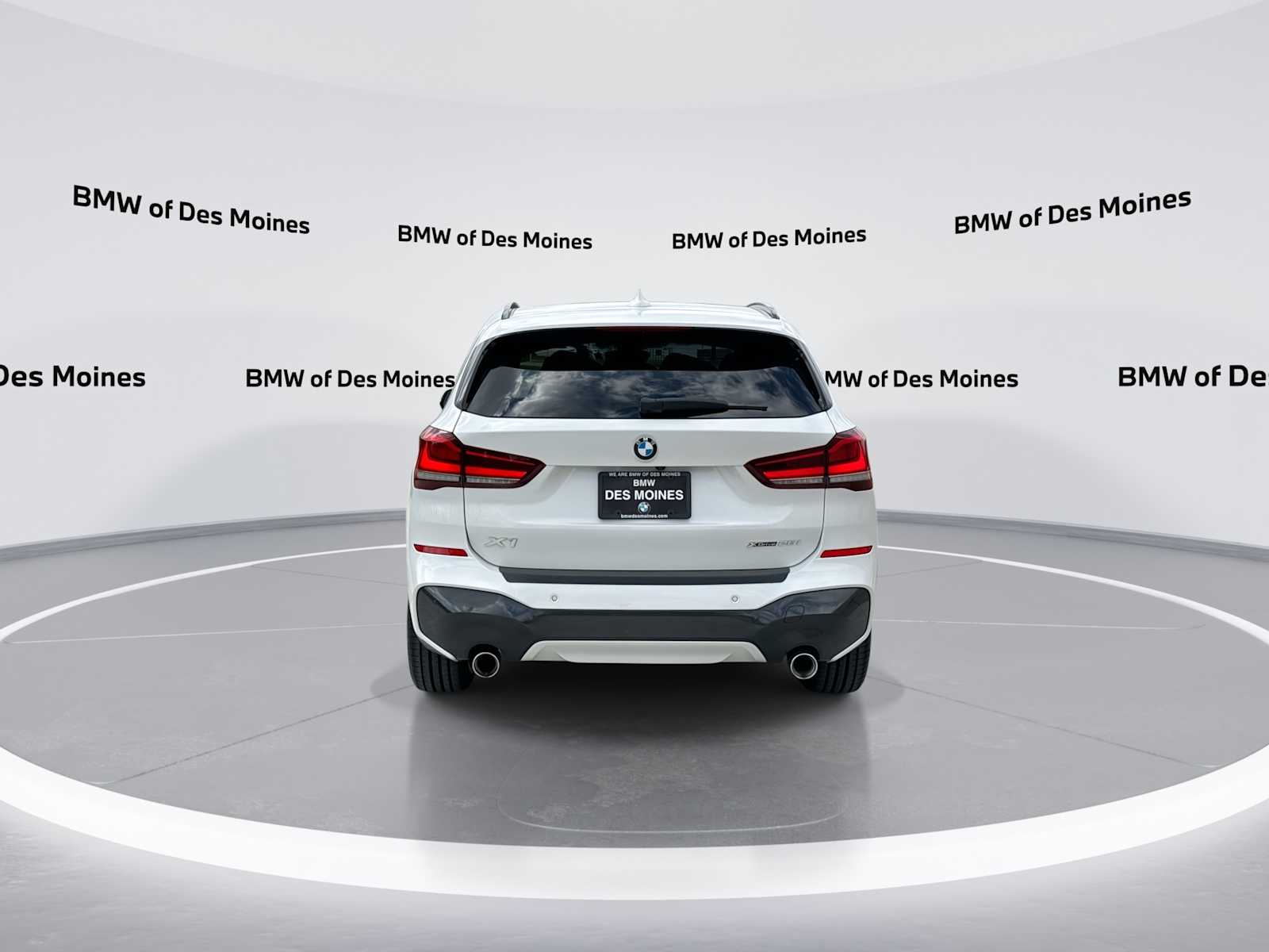 Thumbnail: 2021 BMW X1 - 7