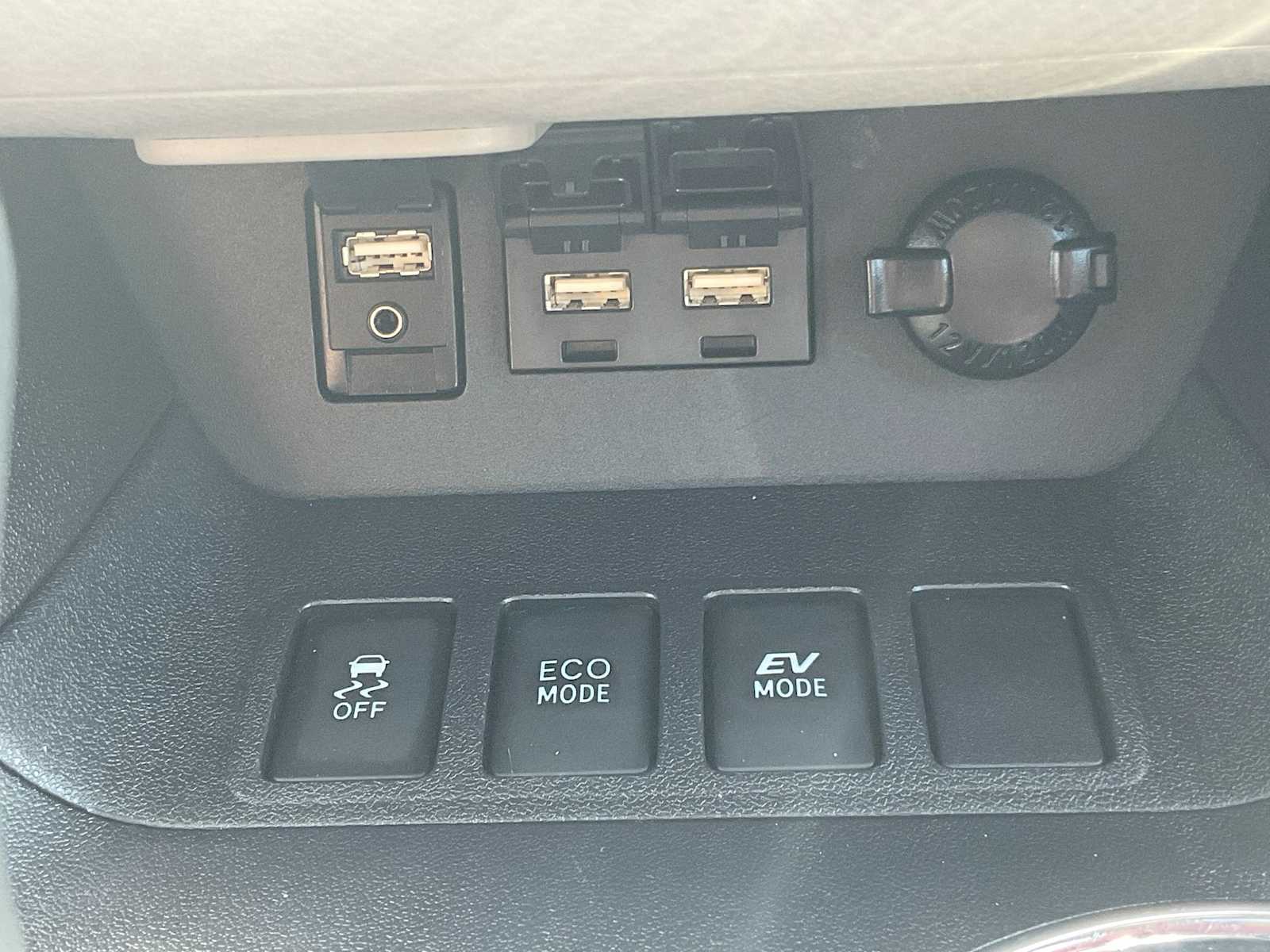 Thumbnail: 2019 Toyota Highlander - 34