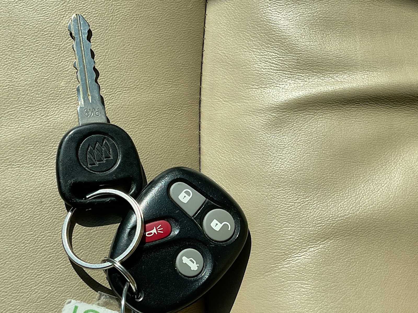 Thumbnail: 2005 Buick LeSabre - 33