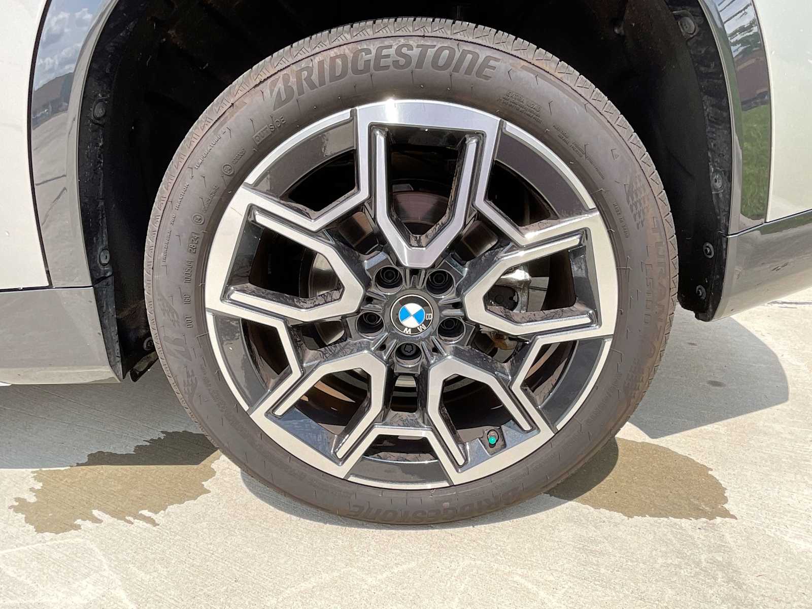 Thumbnail: 2025 BMW X1 - 13