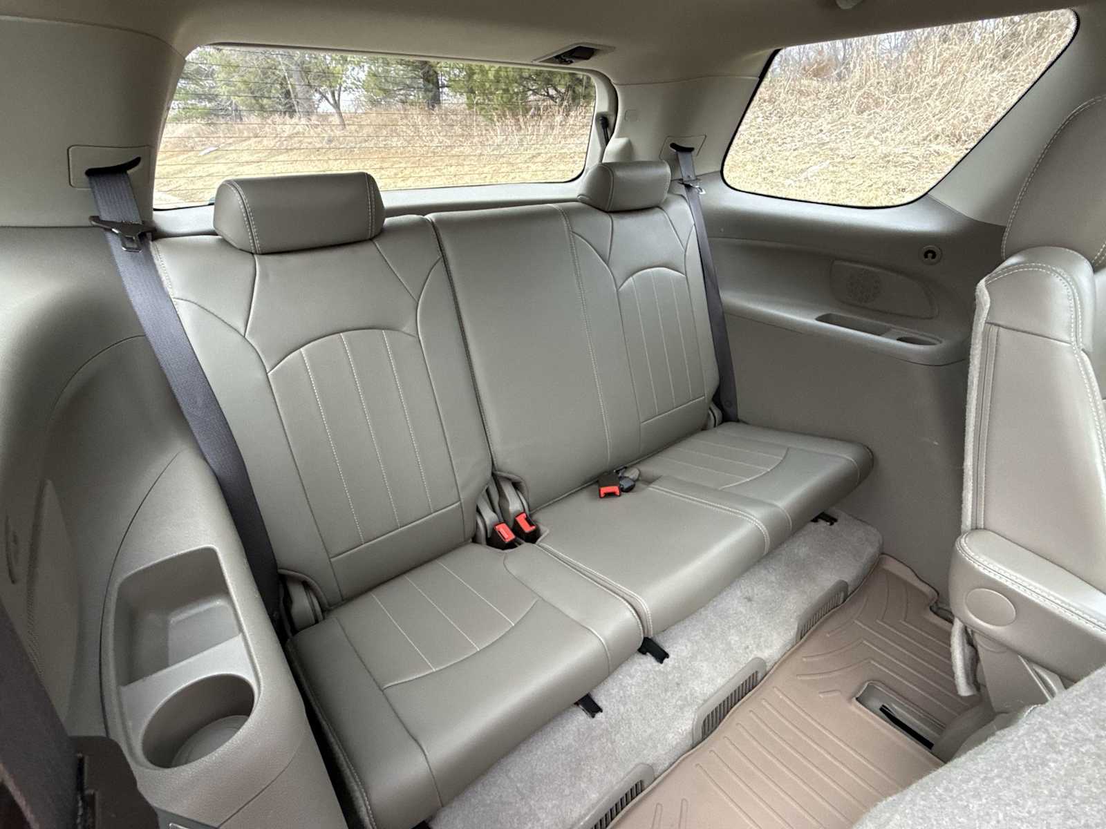 Thumbnail: 2013 GMC Acadia - 39