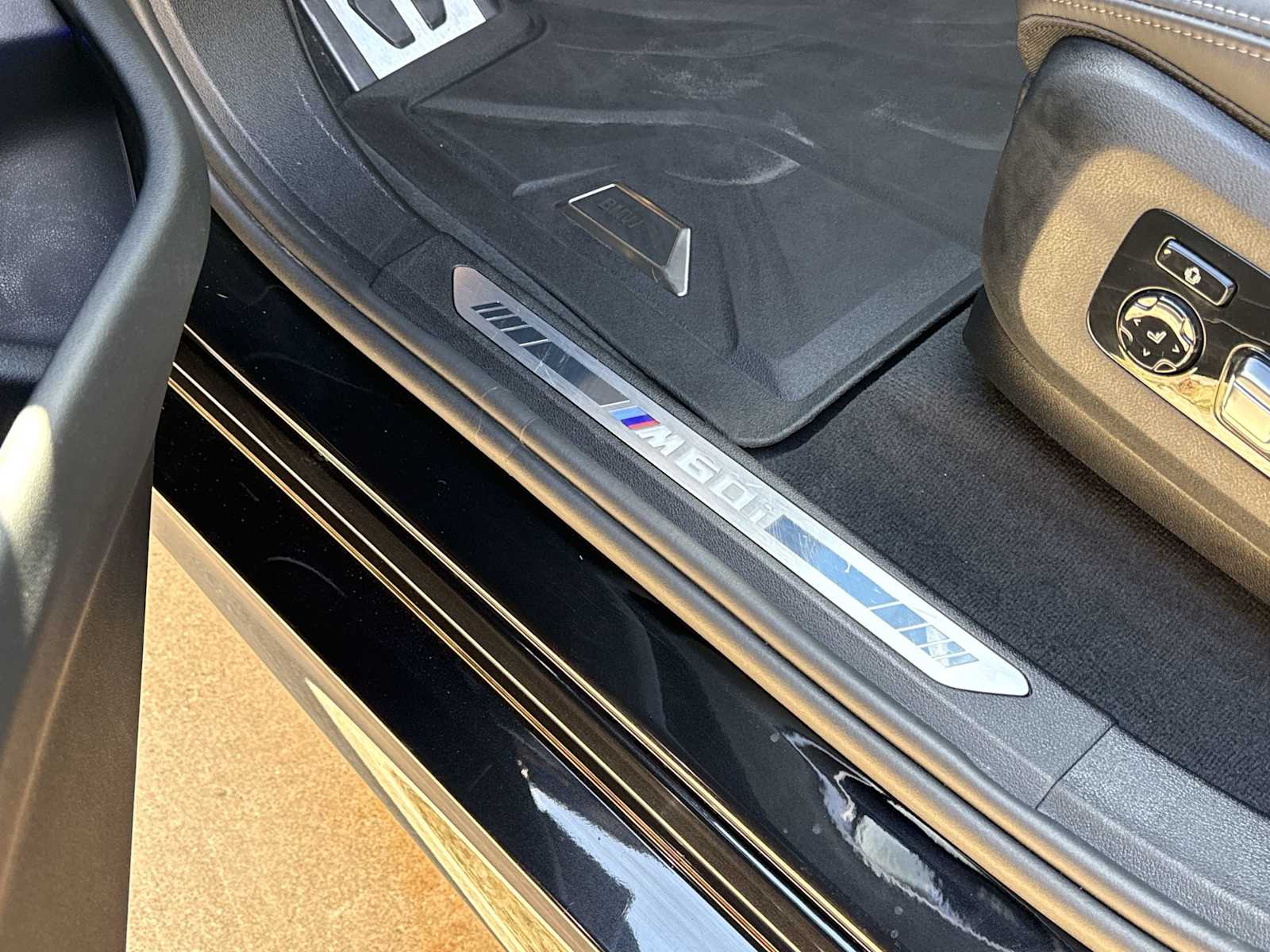 Thumbnail: 2025 BMW X6 - 41