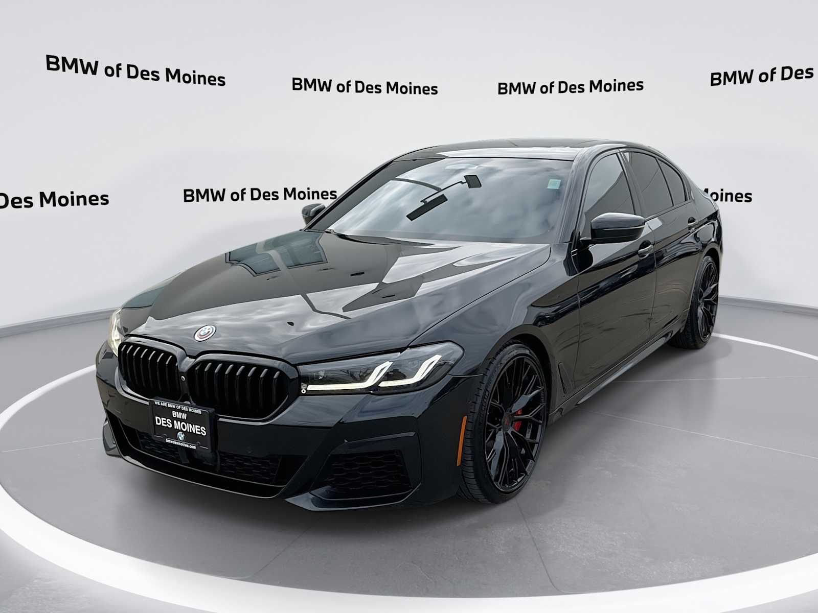 Thumbnail: 2022 BMW 5 Series - 1