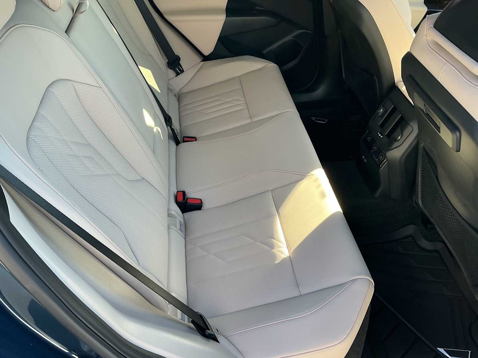 Thumbnail: 2026 BMW X3 - 21