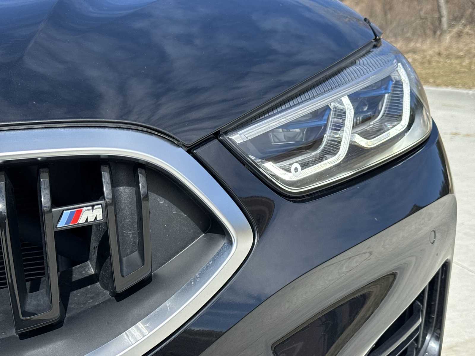 Thumbnail: 2025 BMW 8 Series - 11