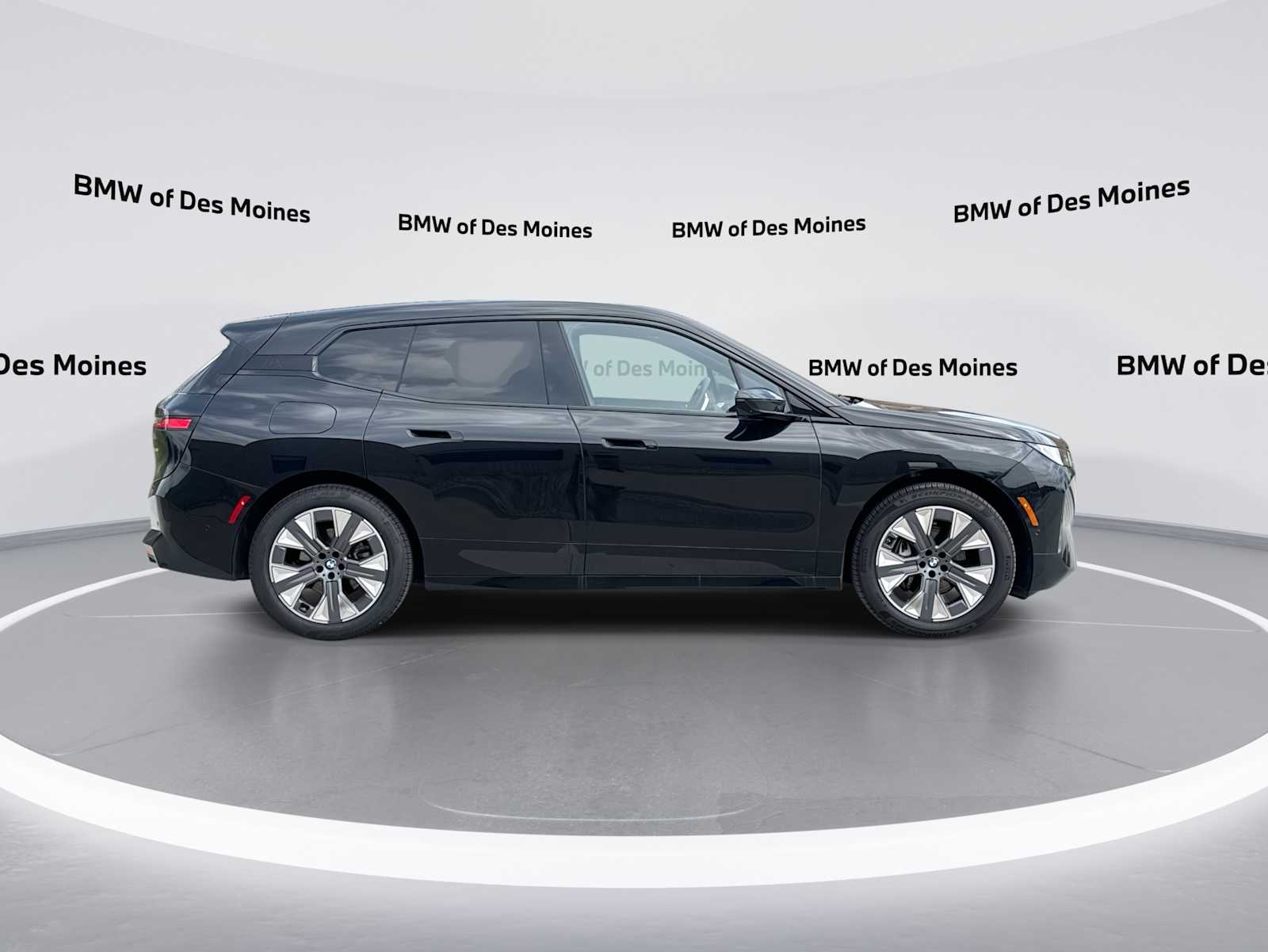 Thumbnail: 2026 BMW iX - 9