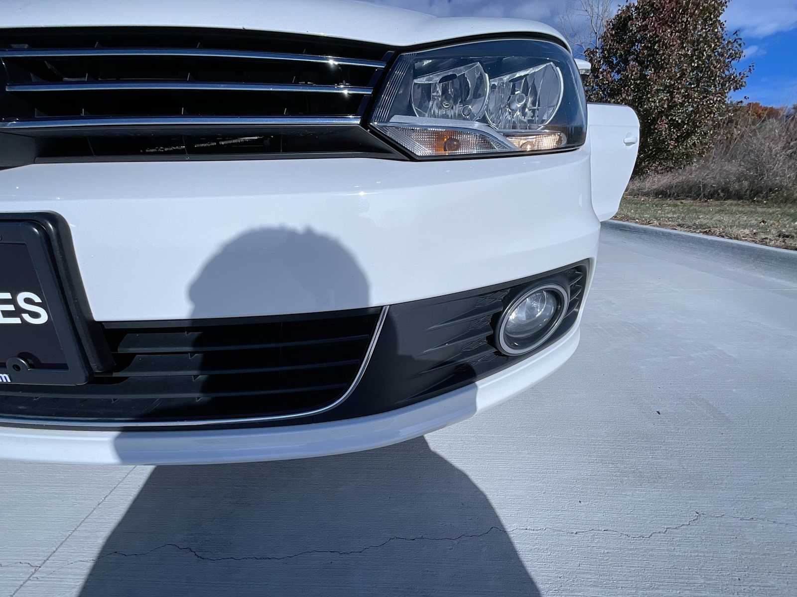 Thumbnail: 2014 Volkswagen Eos - 19