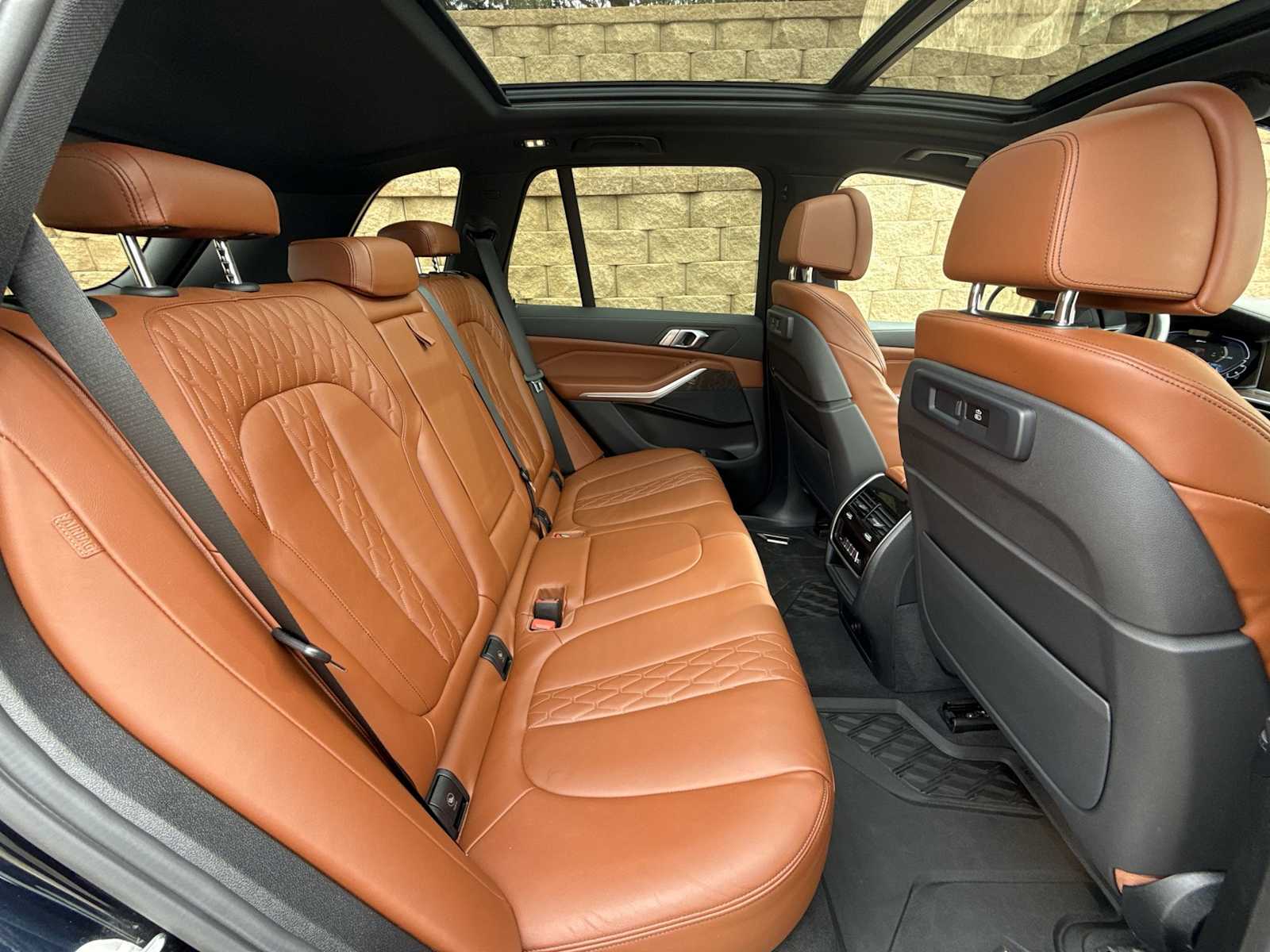 Thumbnail: 2022 BMW X5 - 22