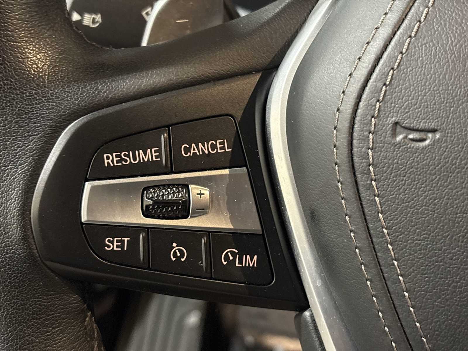 Thumbnail: 2022 BMW X5 - 23