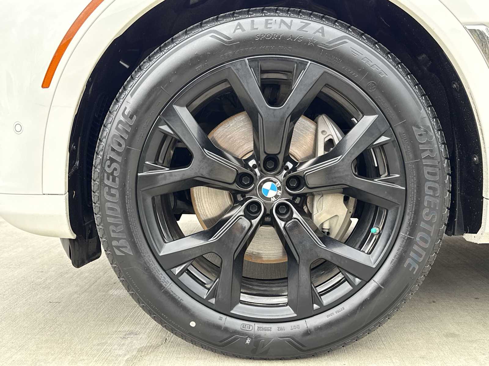 Thumbnail: 2020 BMW X7 - 14