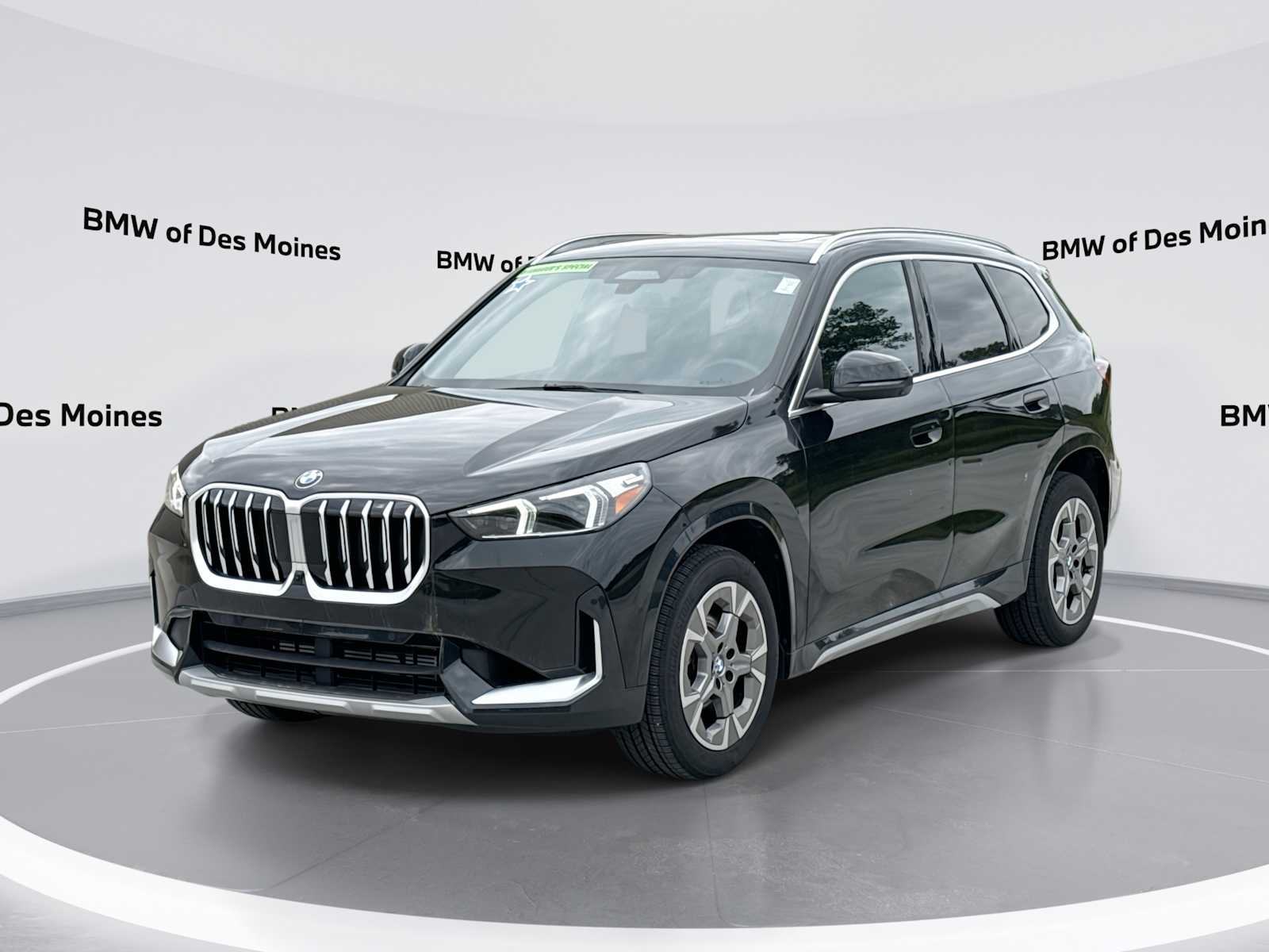 2025 BMW X1 xDrive28i's photo