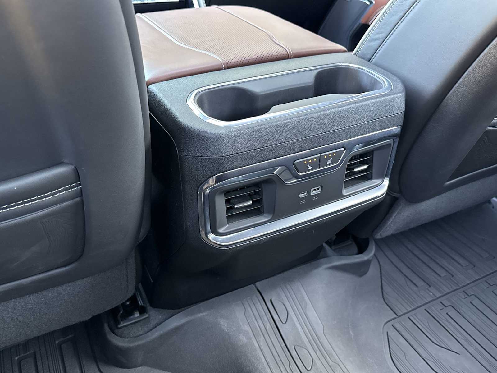 Thumbnail: 2023 GMC Sierra 1500 - 40