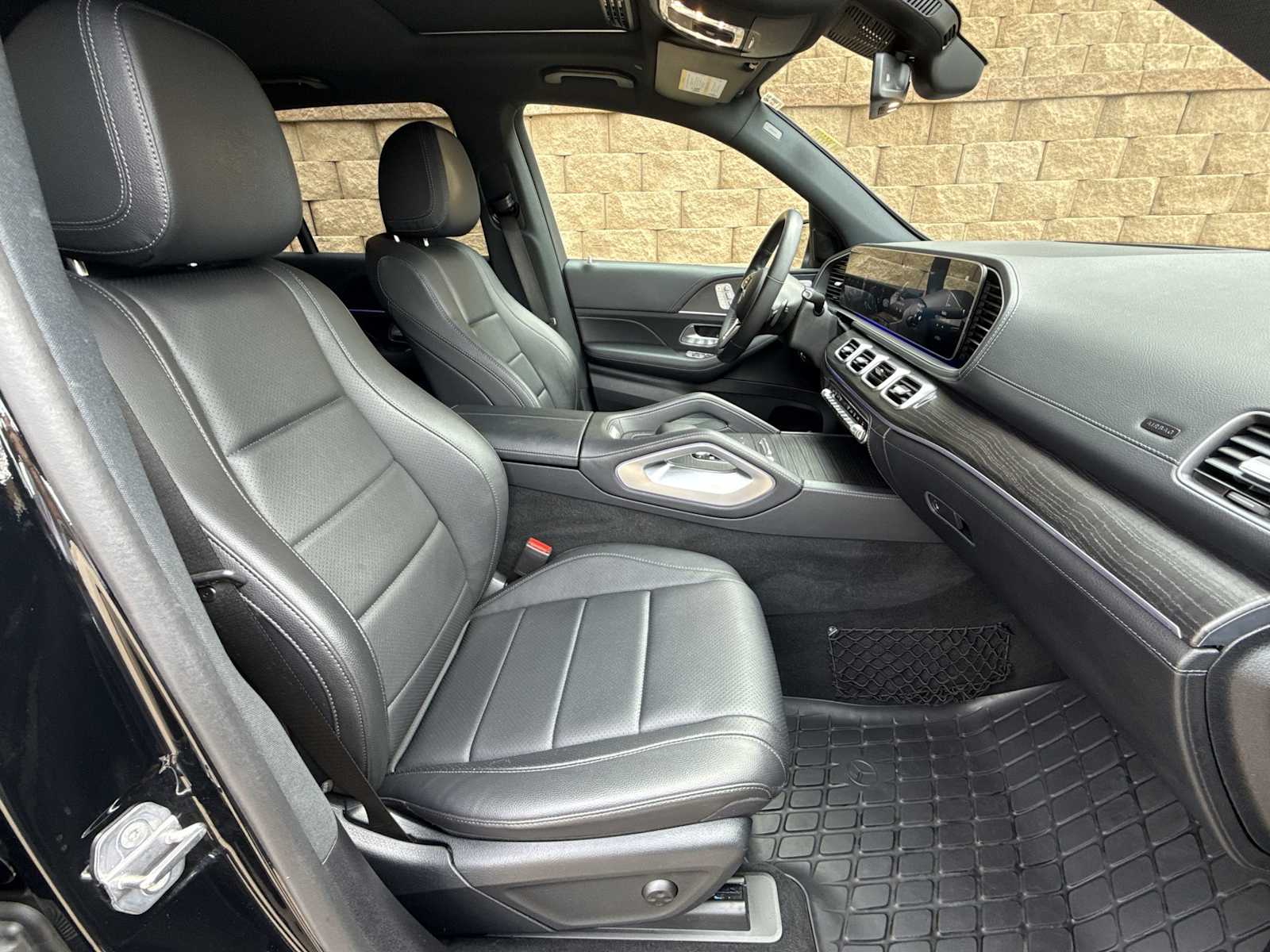 Thumbnail: 2020 Mercedes-Benz GLE - 24