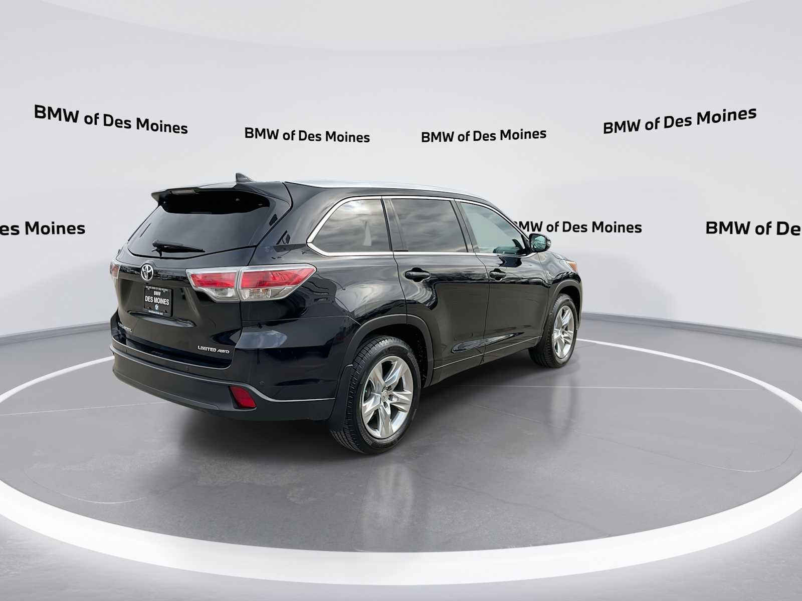 Thumbnail: 2014 Toyota Highlander - 8