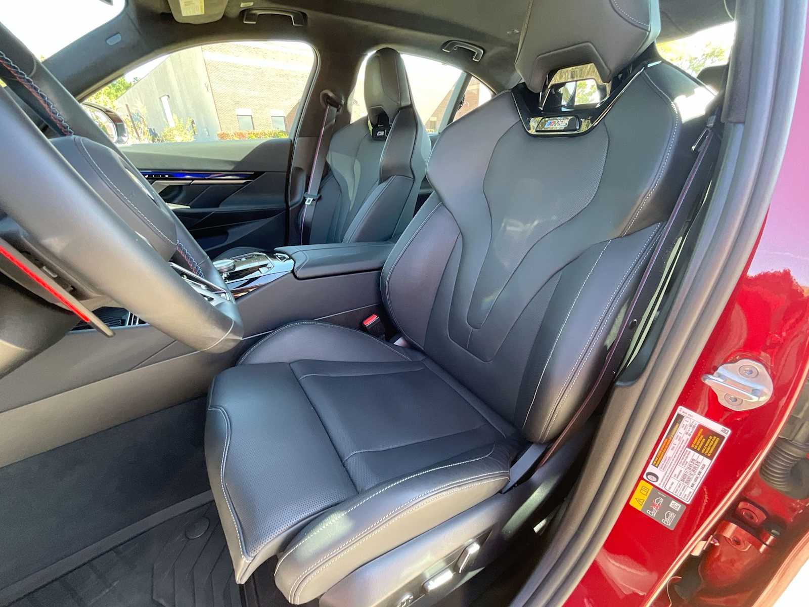 Thumbnail: 2025 BMW M5 - 17