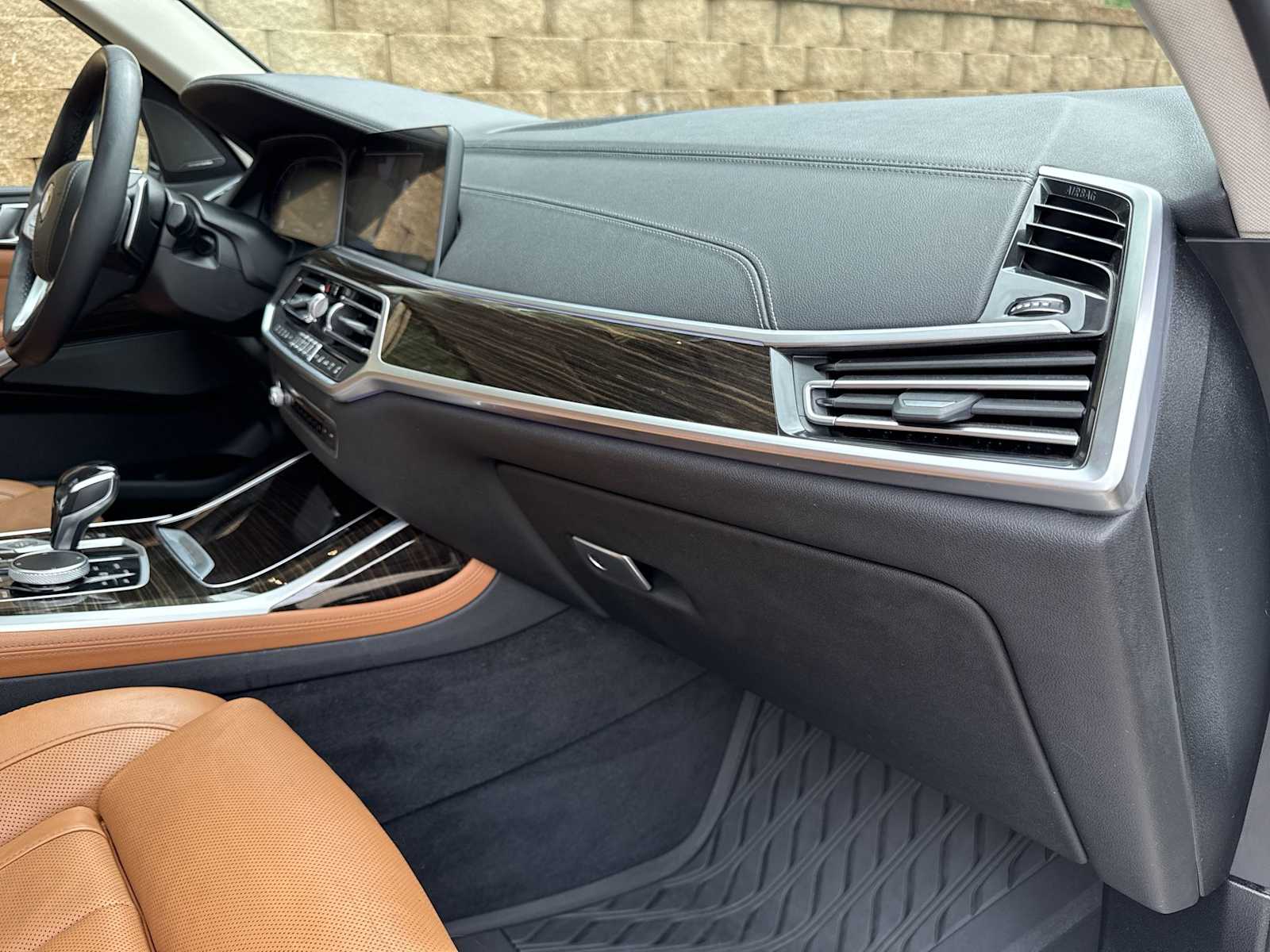 Thumbnail: 2020 BMW X7 - 47