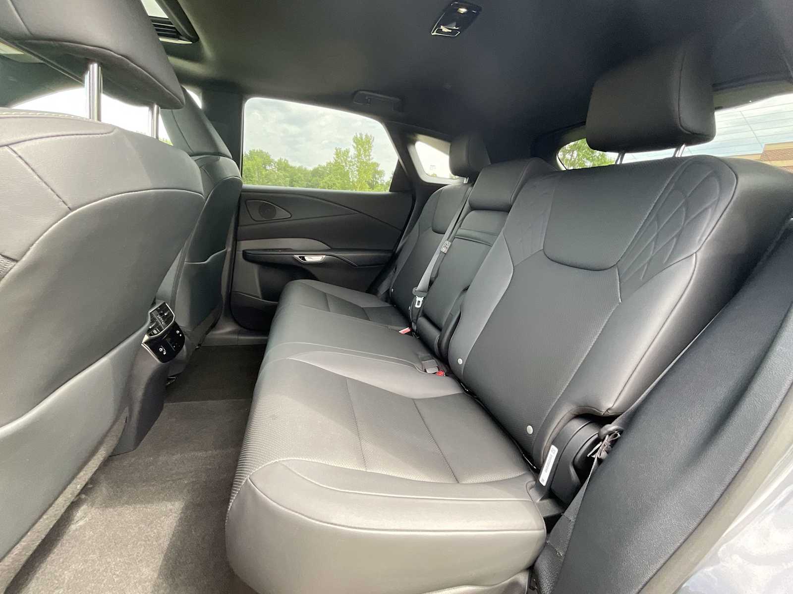 Thumbnail: 2023 Lexus RX - 21