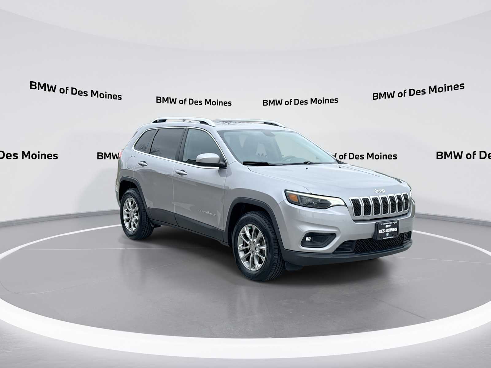 Thumbnail: 2019 Jeep Cherokee - 2