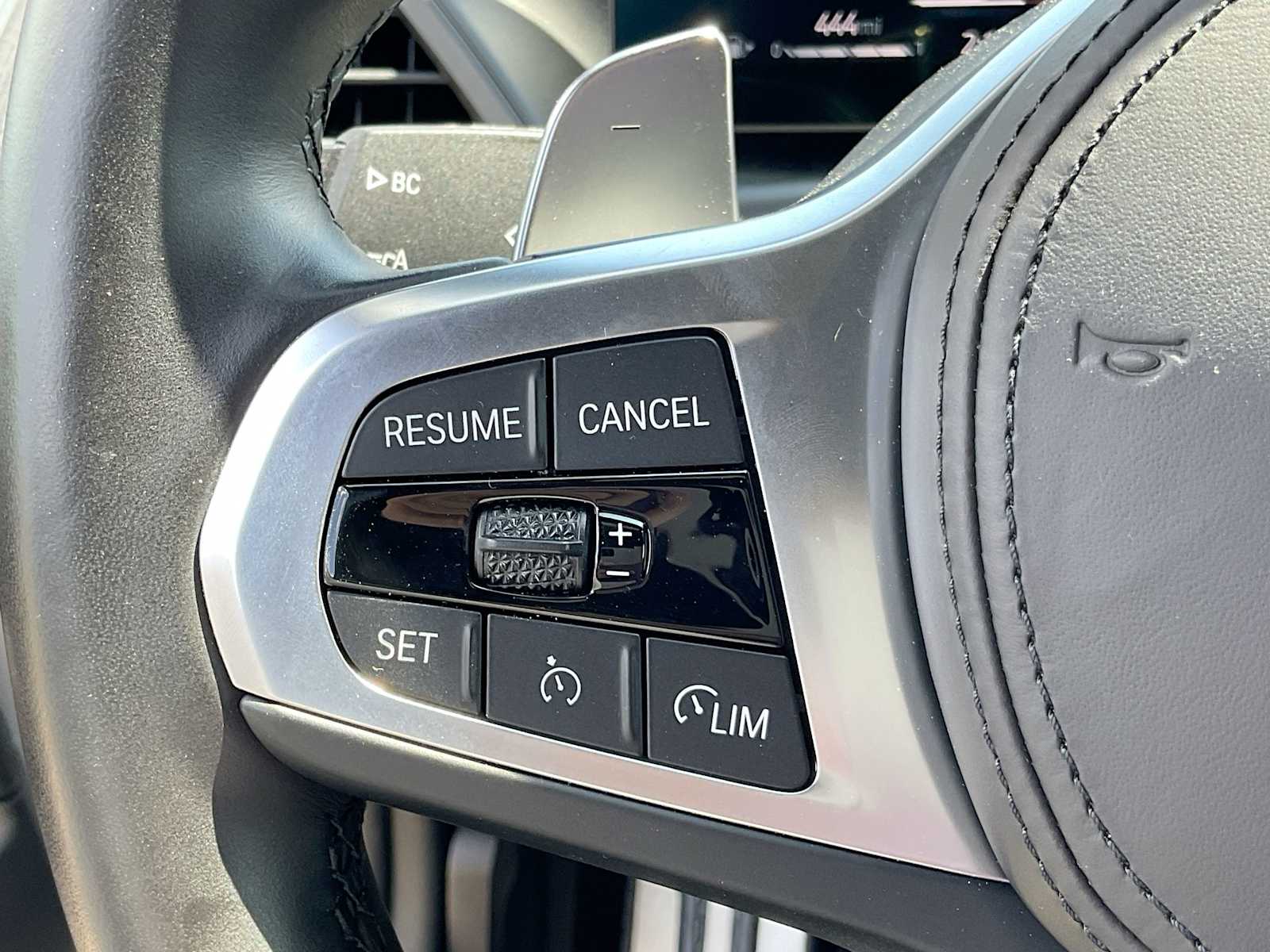 Thumbnail: 2024 BMW 4 Series - 24