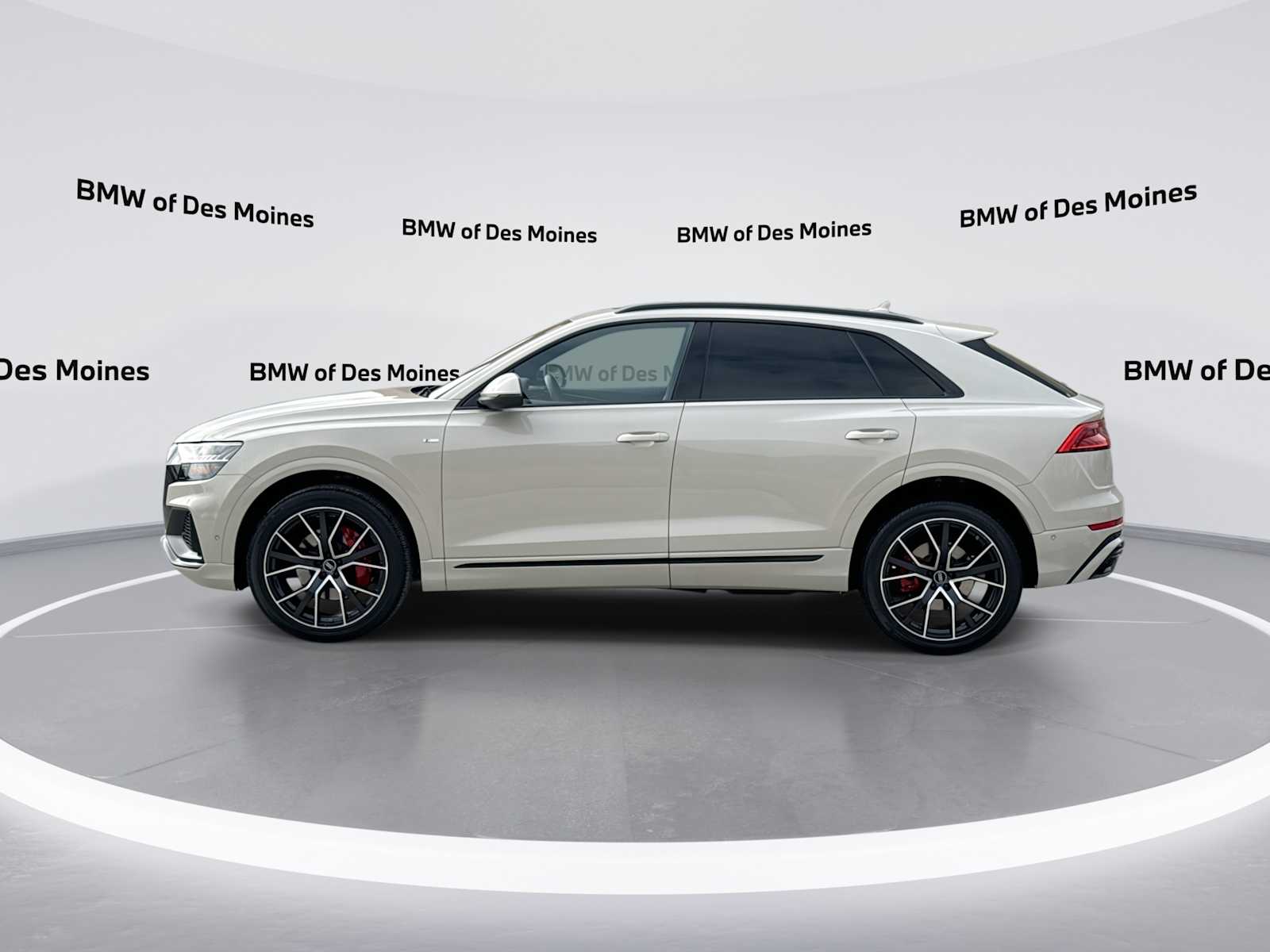 Thumbnail: 2022 Audi Q8 - 5