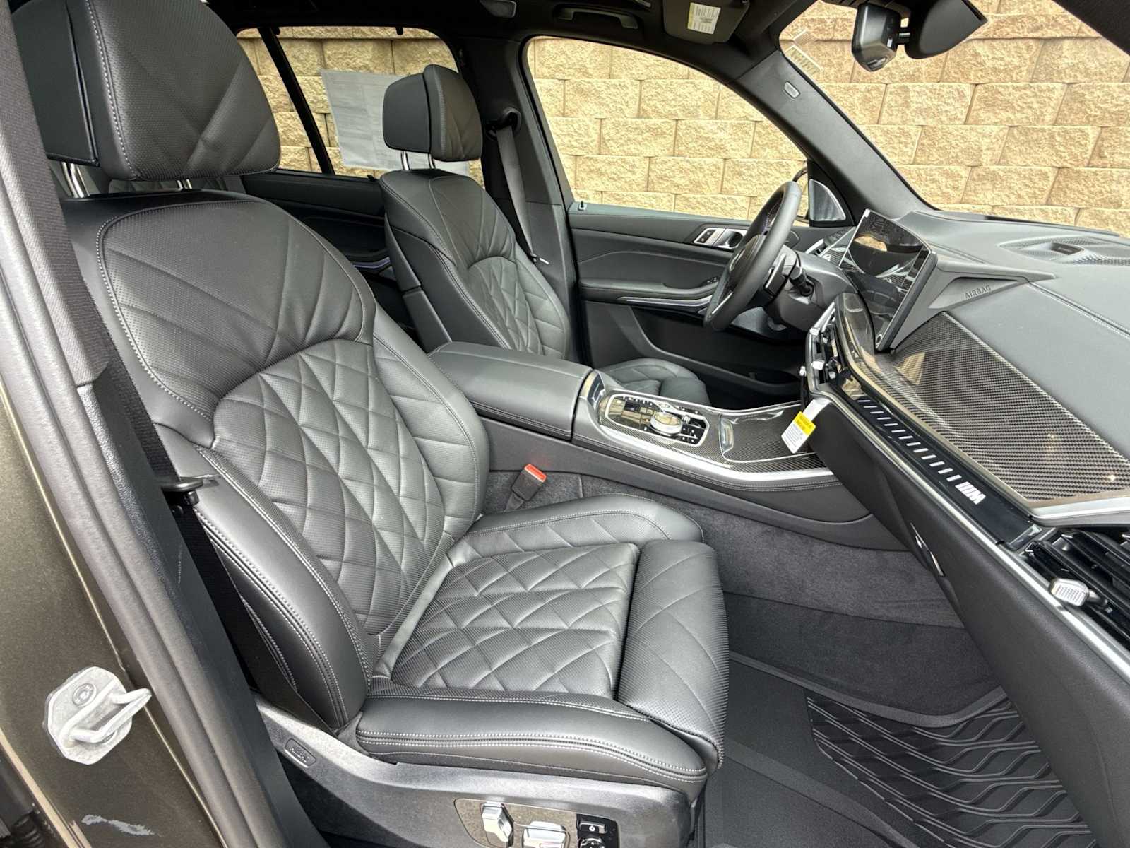 Thumbnail: 2026 BMW X5 - 24