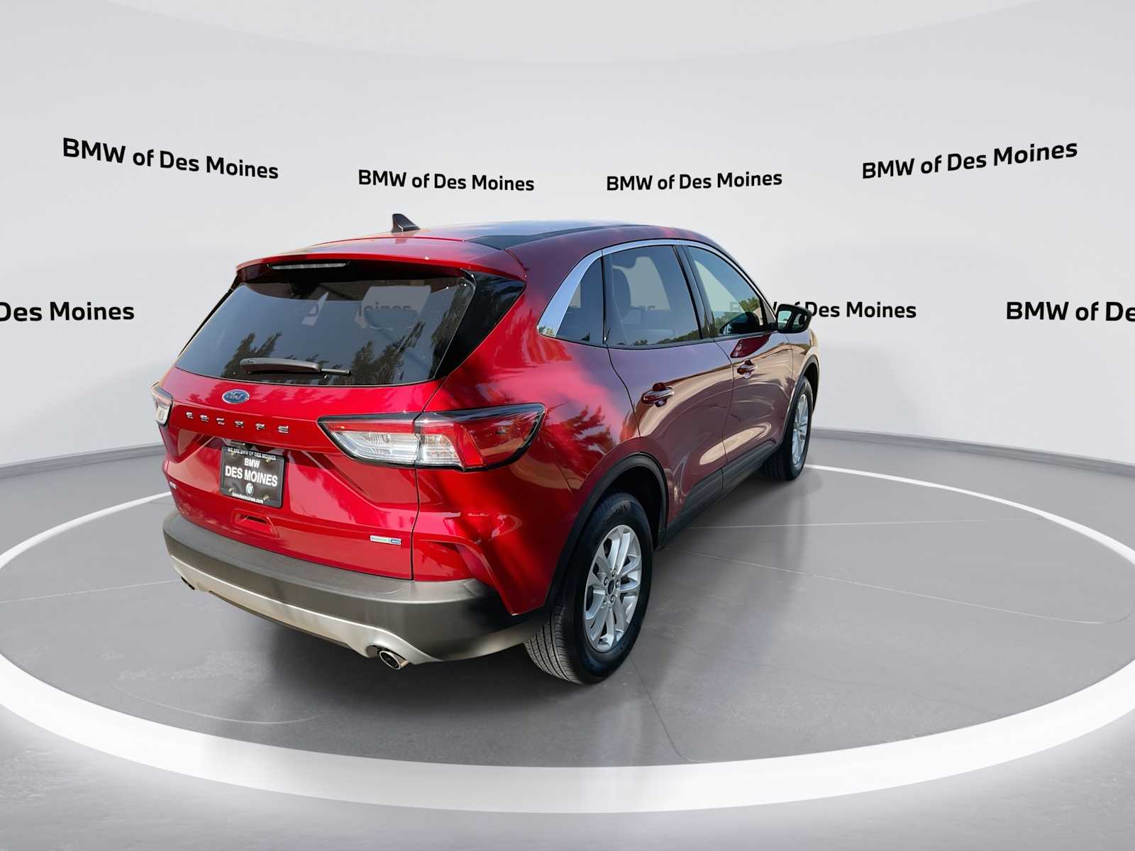 Thumbnail: 2020 Ford Escape - 8