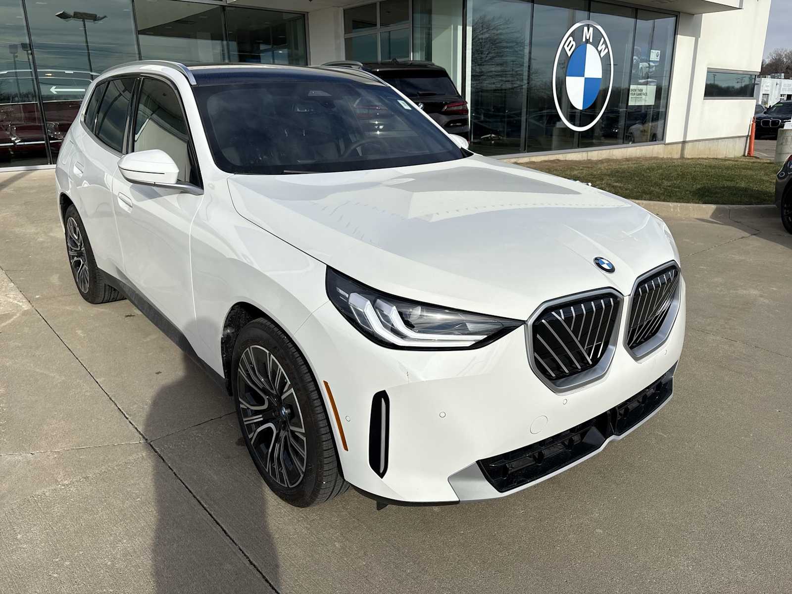 Thumbnail: 2026 BMW X3 - 16