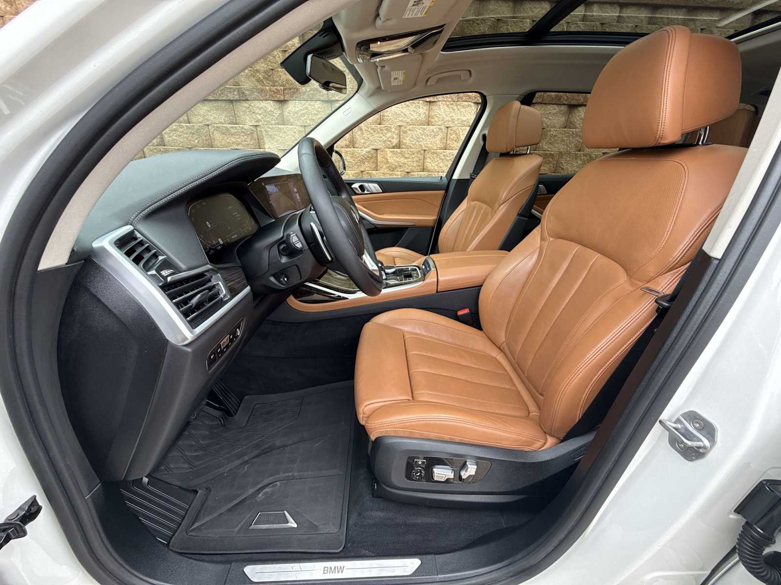 Thumbnail: 2020 BMW X7 - 10