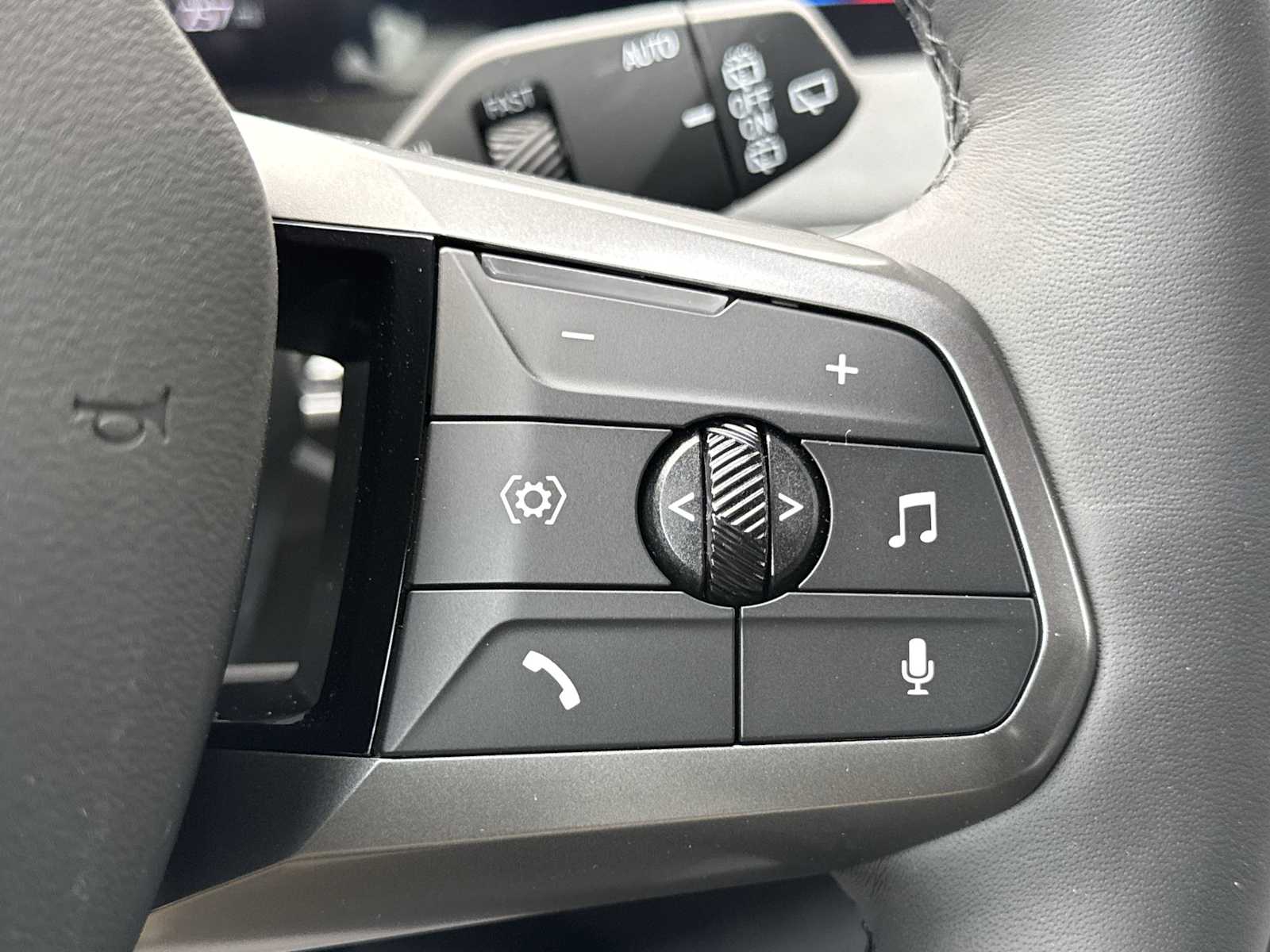 Thumbnail: 2026 BMW iX - 26