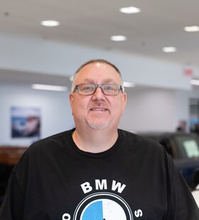 Staff member Dennis Christie from ID_6088c9