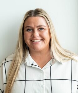 Staff member Kassidy Hansen from ID_ecd75f