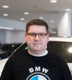 Staff member Ermin Bosnic from ID_5c30d9