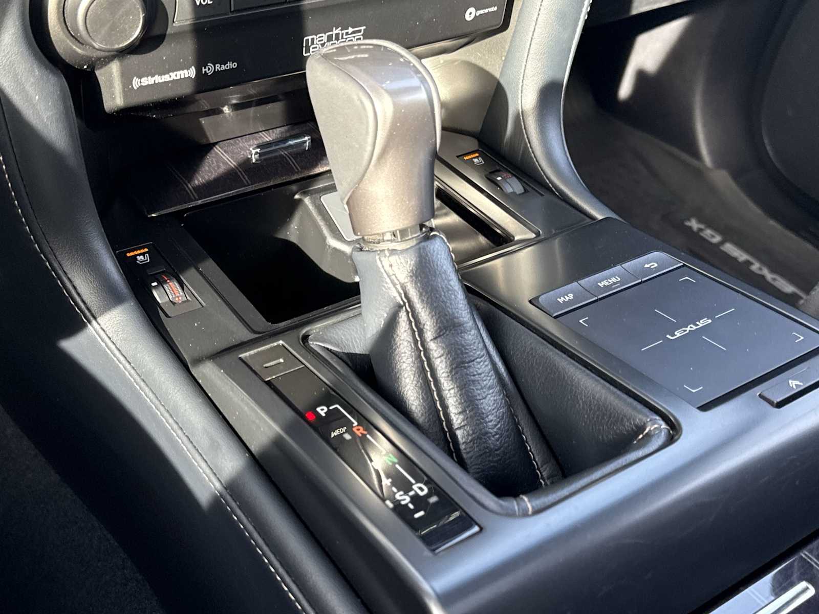 Thumbnail: 2023 Lexus GX - 35