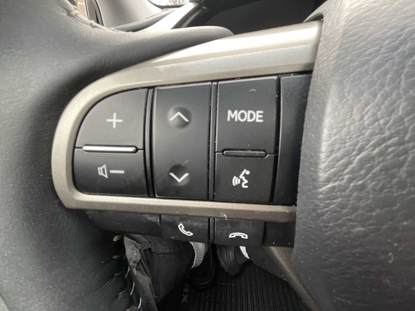 Thumbnail: 2016 Lexus RX - 23