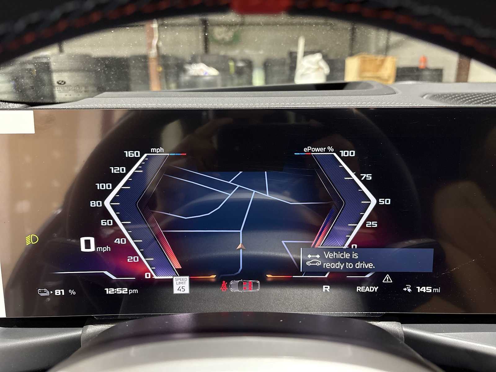 Thumbnail: 2025 BMW i4 - 40