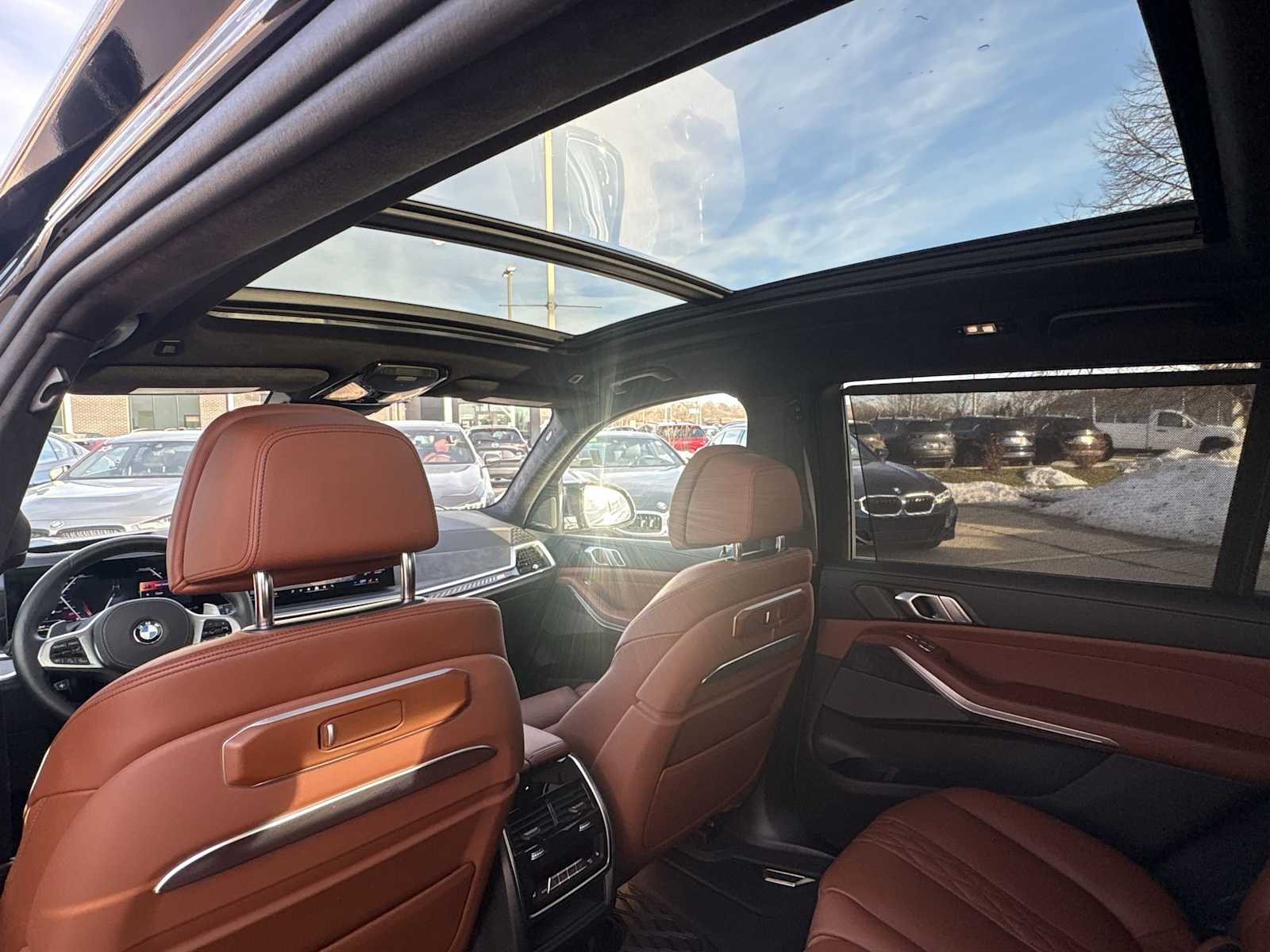 Thumbnail: 2025 BMW X7 - 26