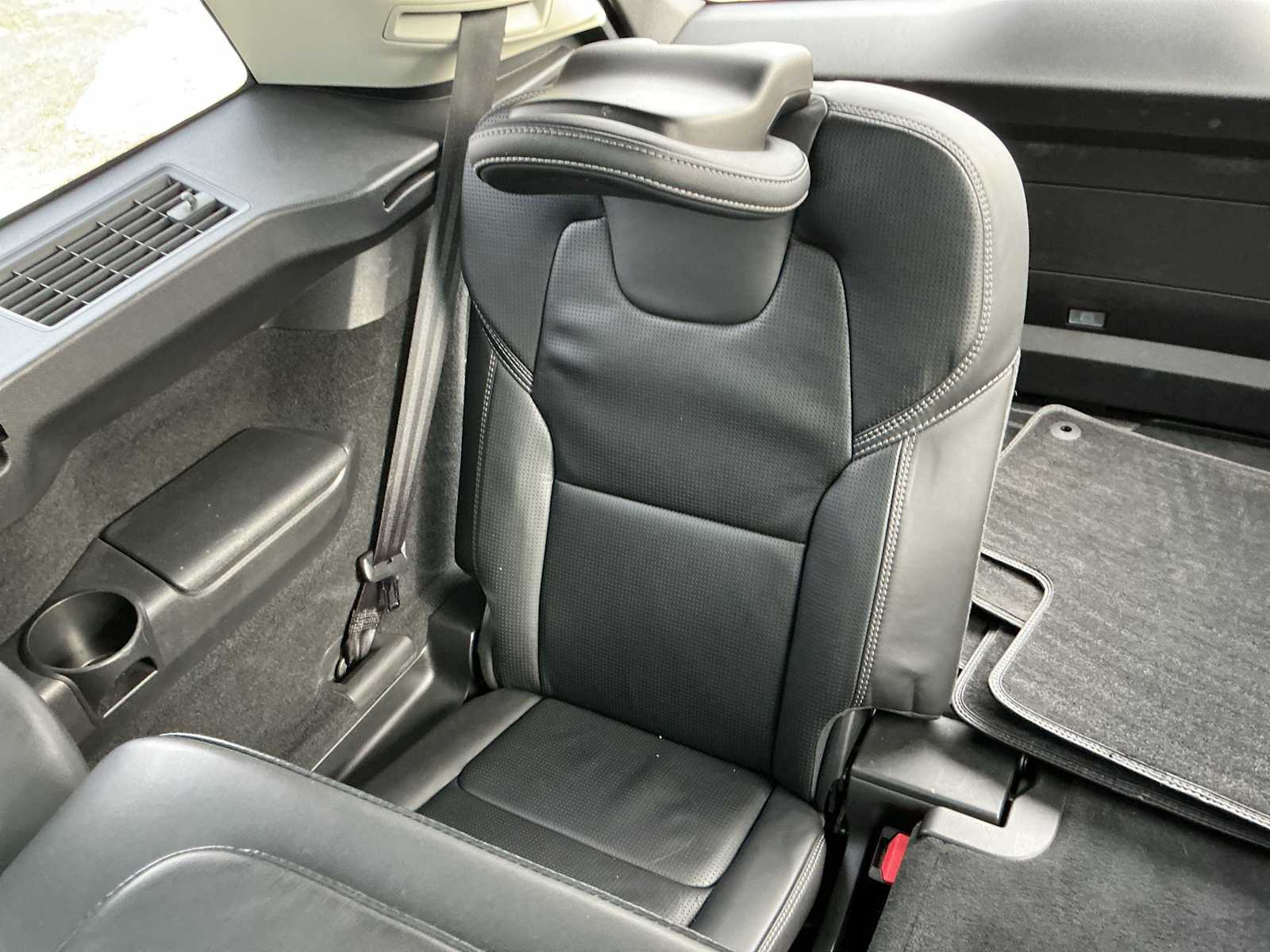 Thumbnail: 2018 Volvo XC90 - 40