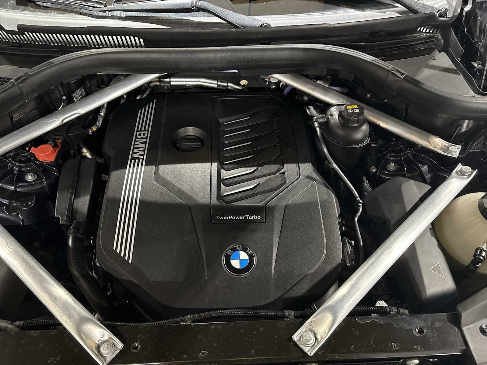 Thumbnail: 2021 BMW X5 - 7