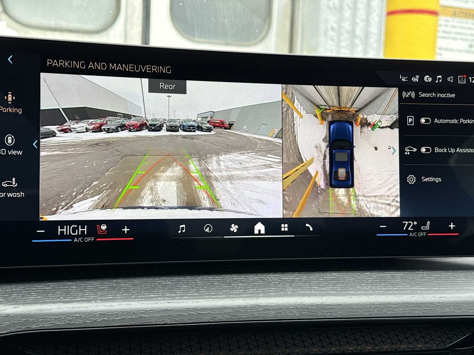 Thumbnail: 2026 BMW 3 Series - 36