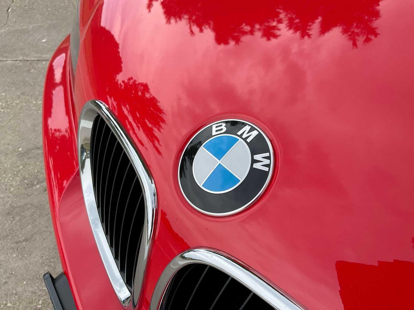 Thumbnail: 1998 BMW Z3 - 13