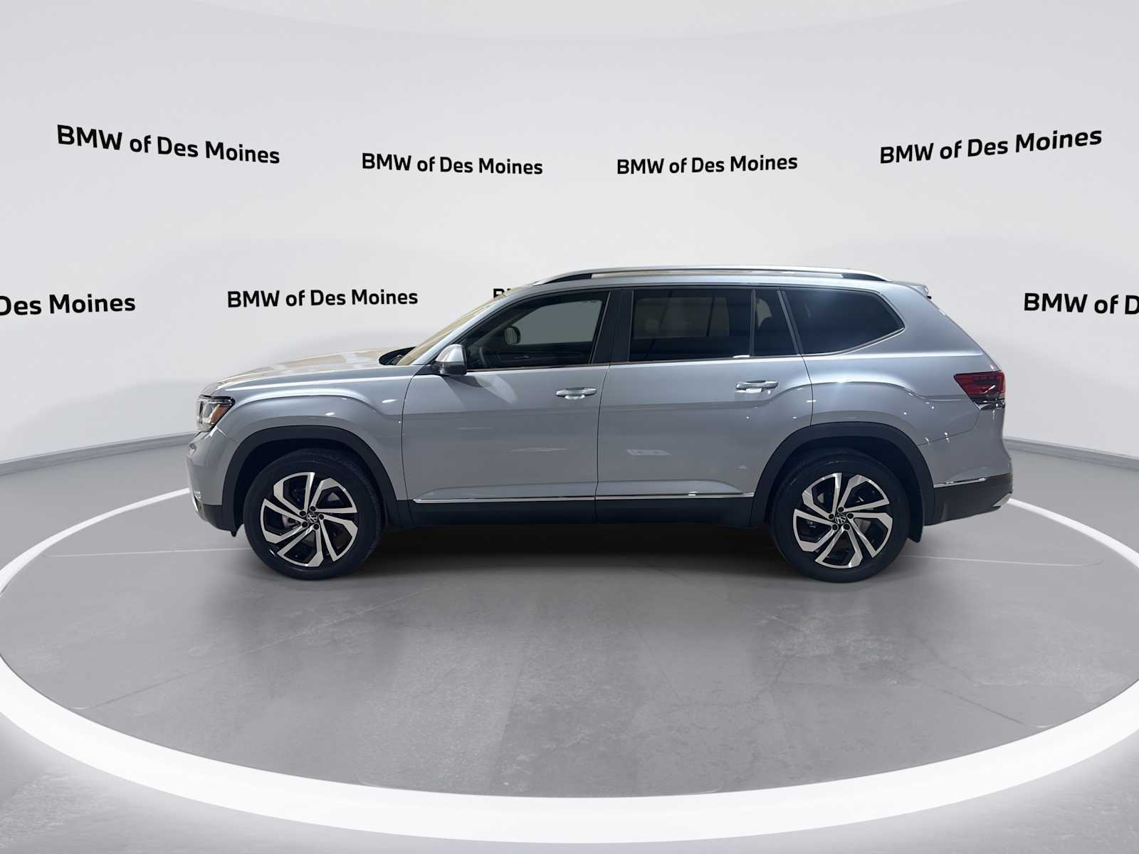 Thumbnail: 2023 Volkswagen Atlas - 5