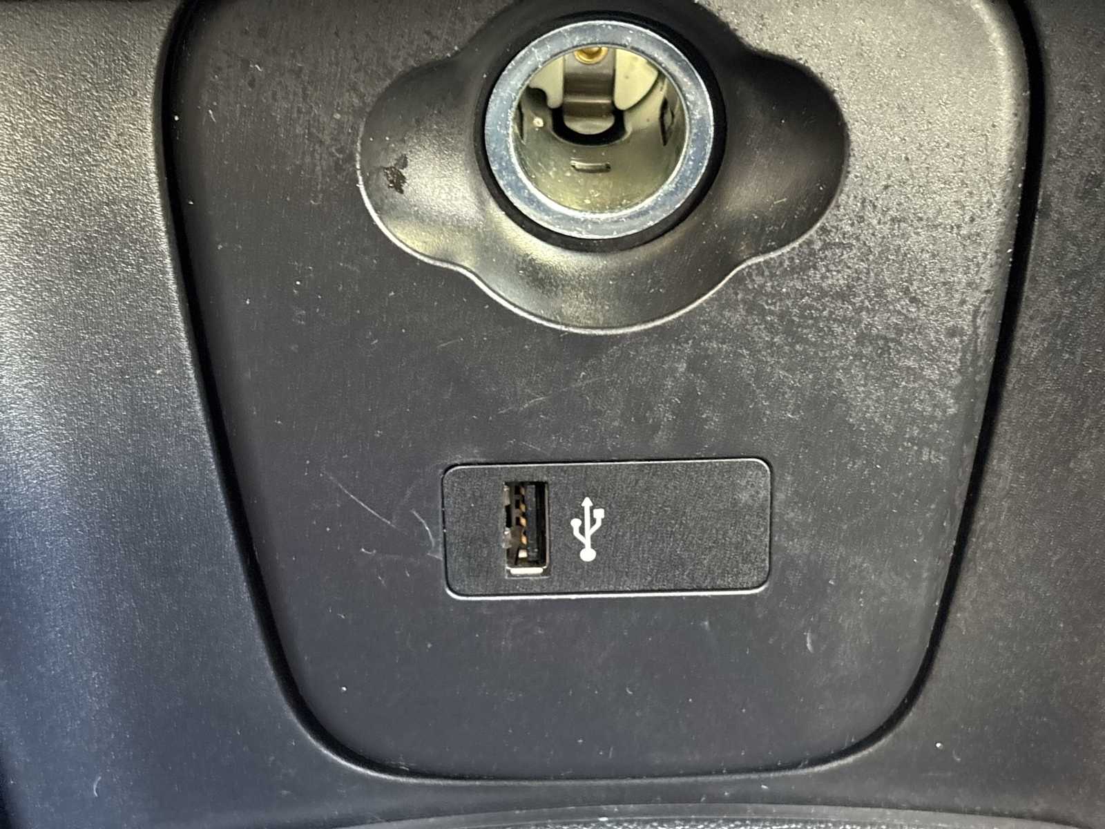 Thumbnail: 2023 MINI Cooper Hardtop - 31