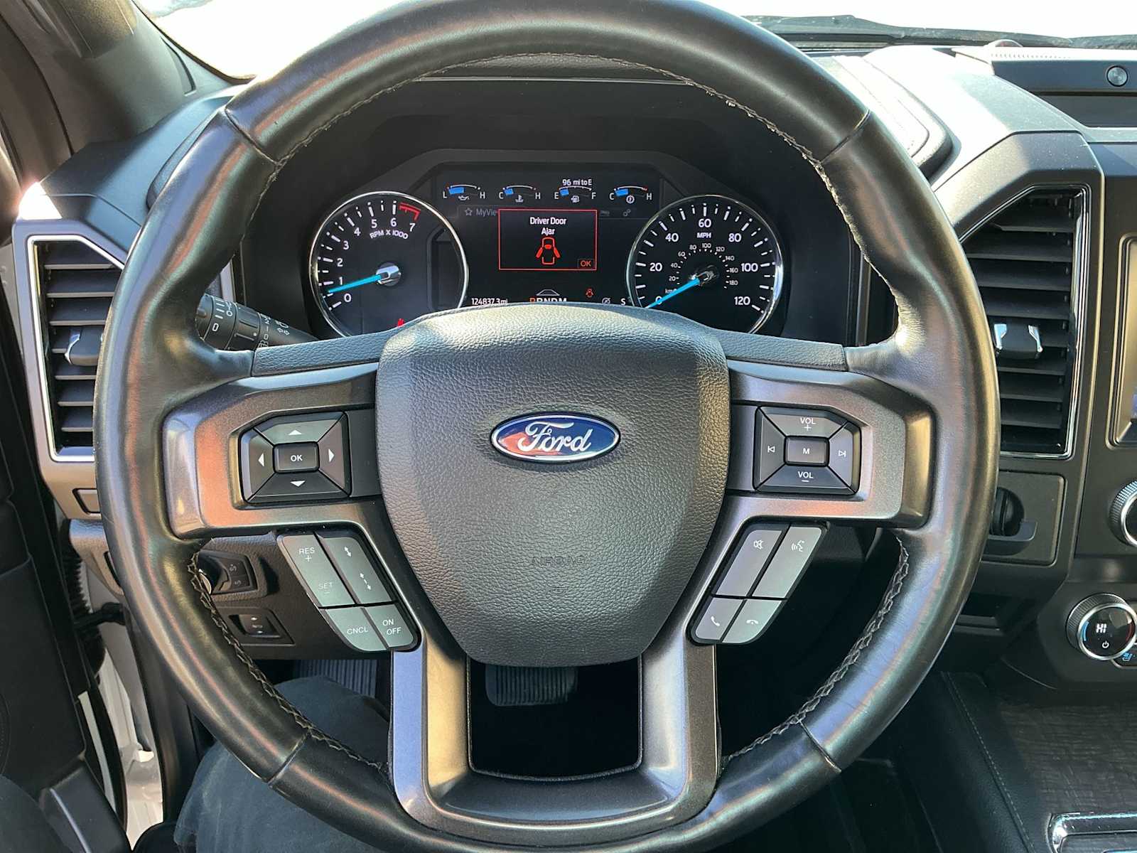 Thumbnail: 2021 Ford Expedition - 20