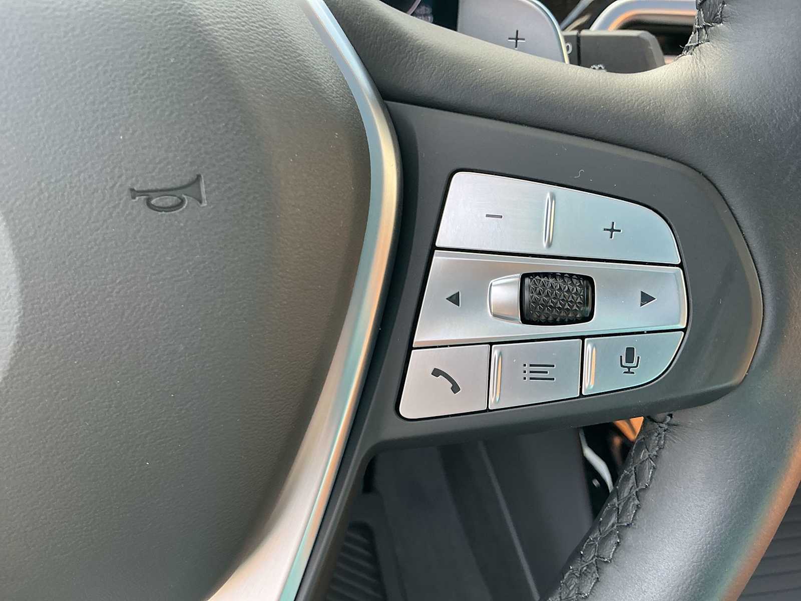 Thumbnail: 2024 BMW X3 - 24