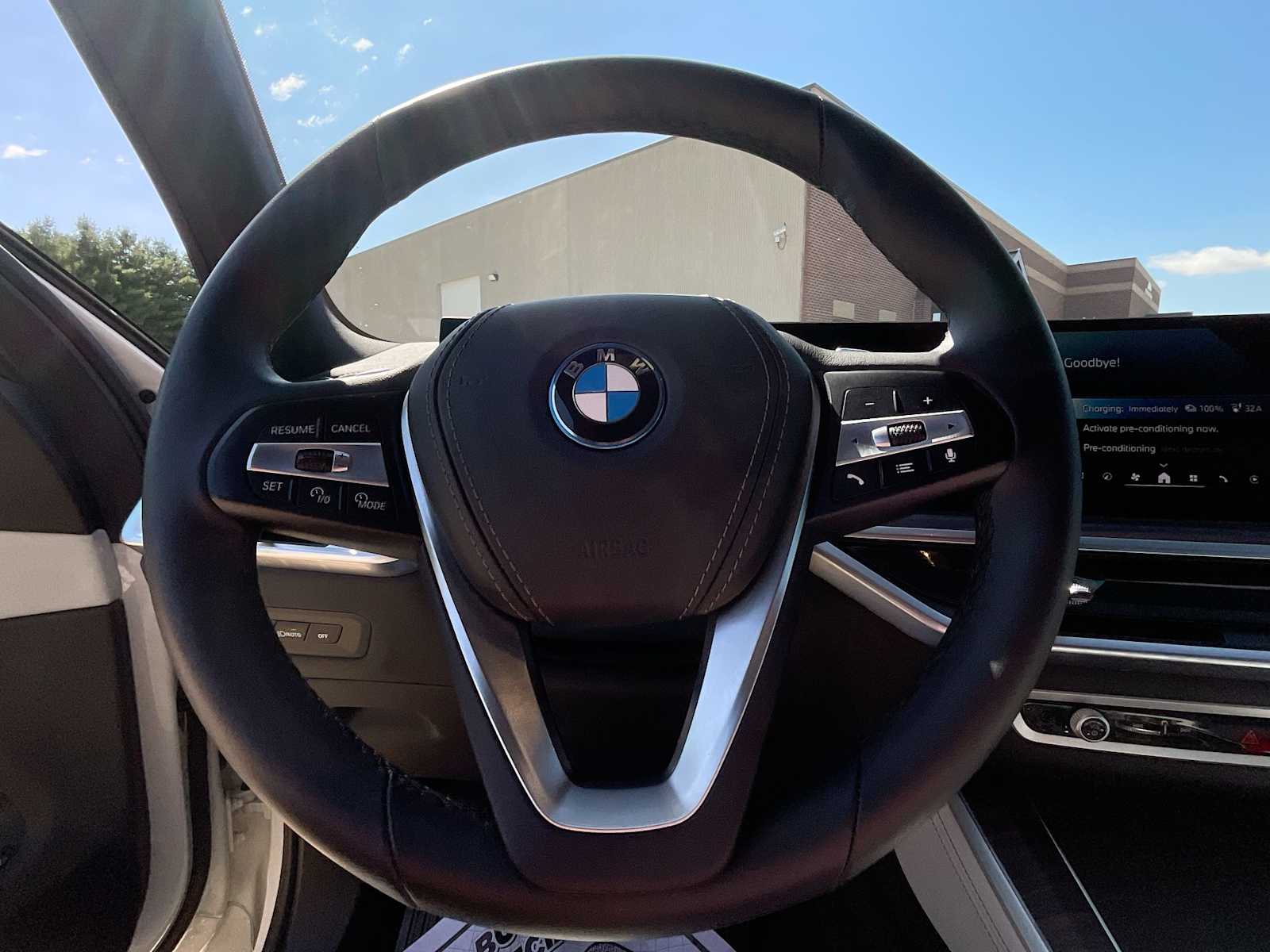 Thumbnail: 2025 BMW X5 - 24