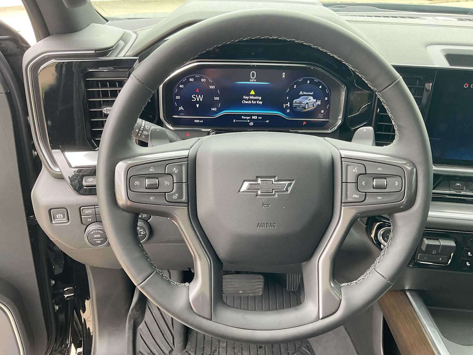 2025 Chevrolet Silverado 1500 High Country 24