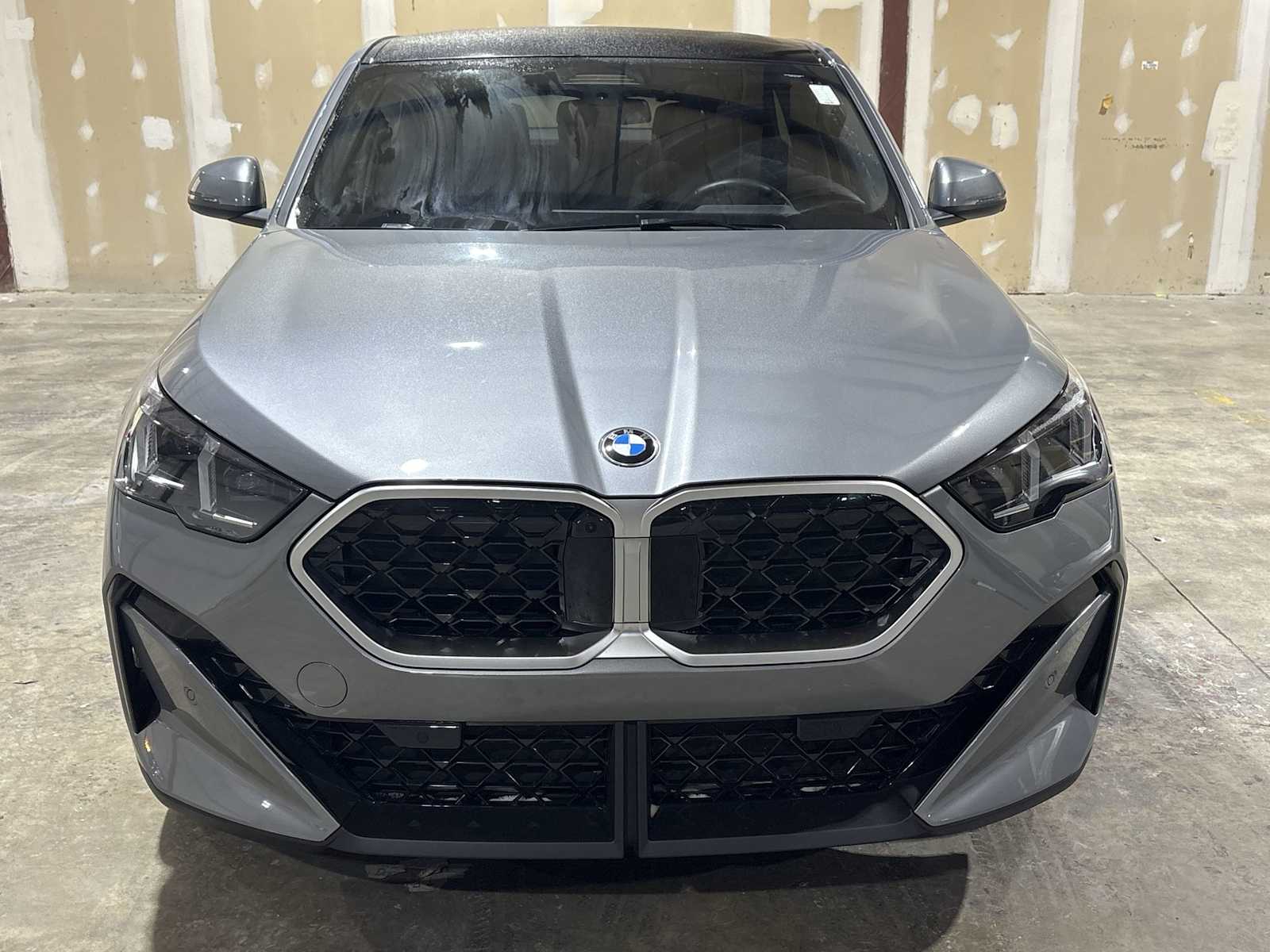 Thumbnail: 2025 BMW X2 - 17