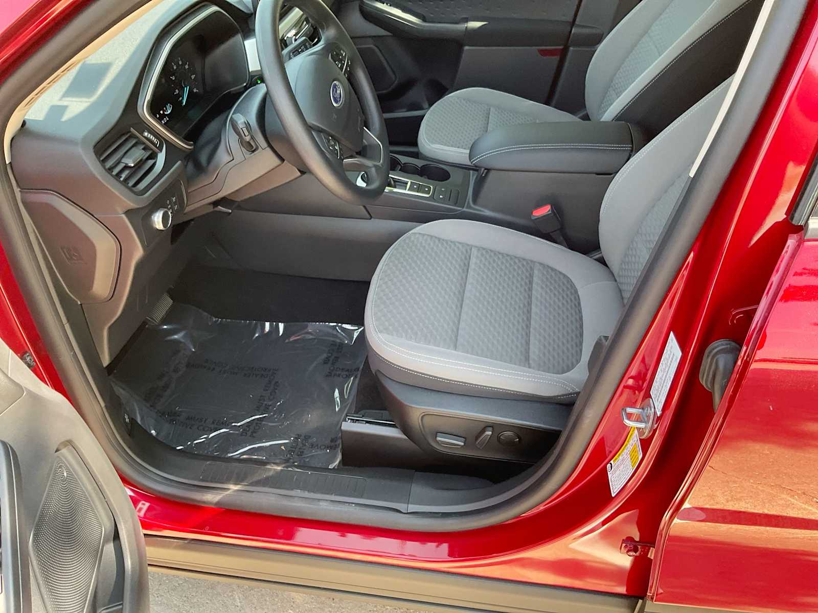 Thumbnail: 2020 Ford Escape - 10